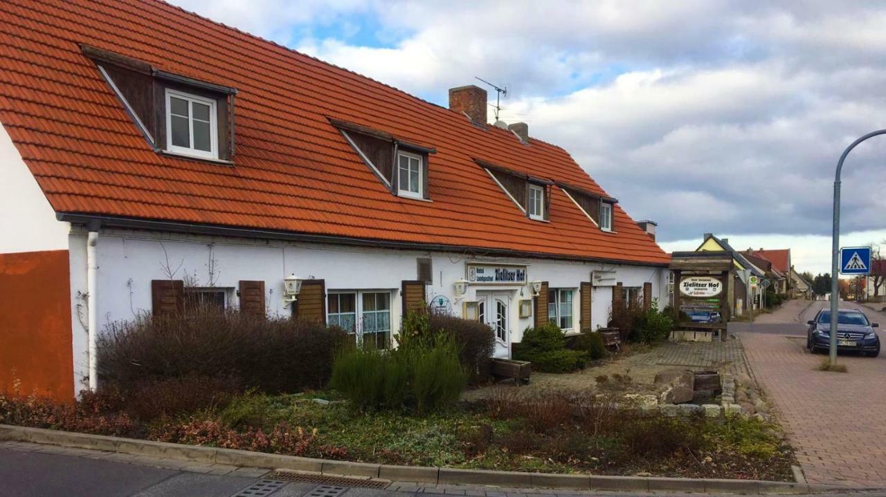 Hotel Zielitzer Hof Esterno foto