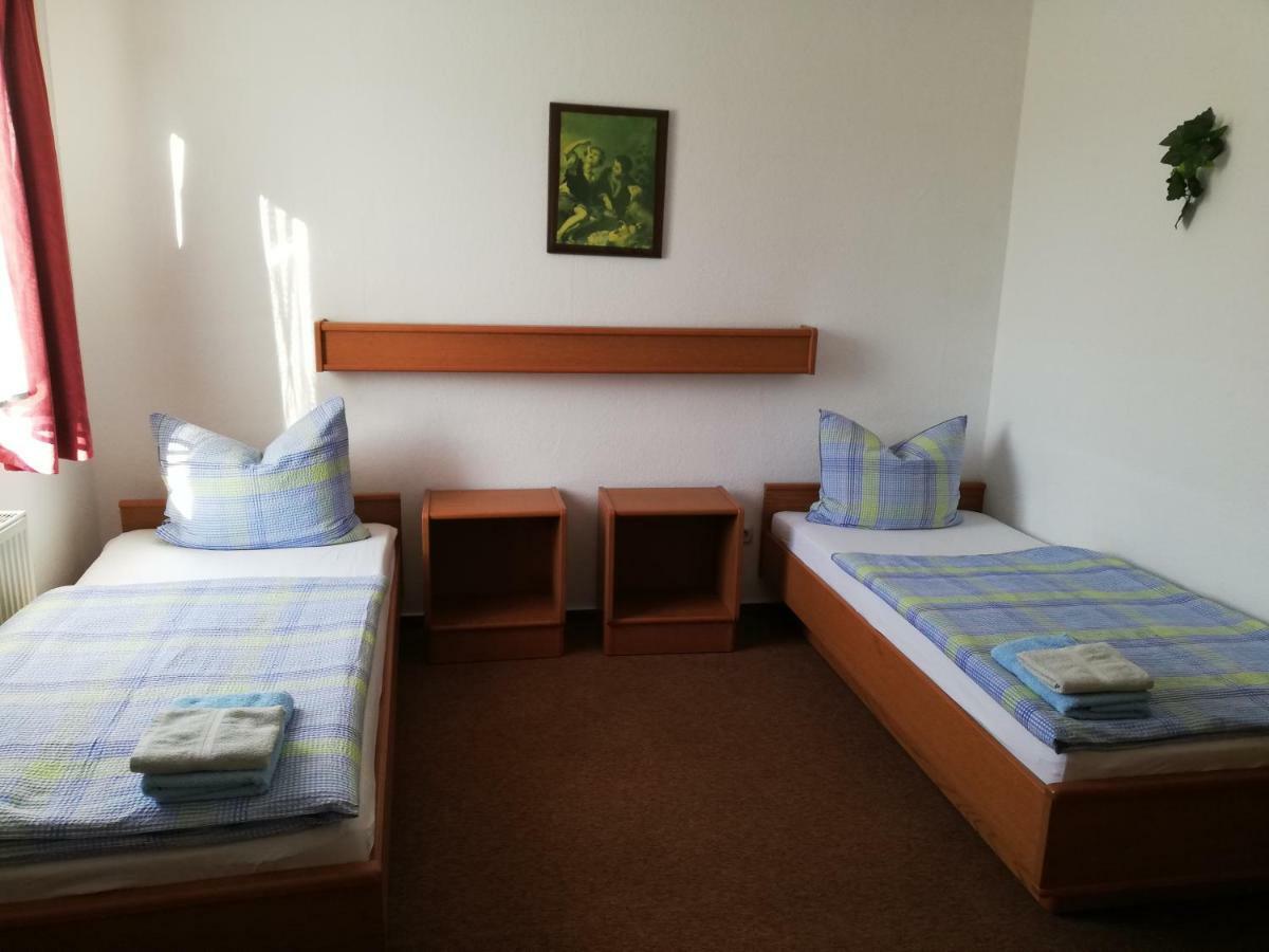 Hotel Zielitzer Hof Esterno foto
